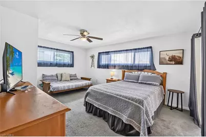 3937 SE 9th Ct, Cape Coral, FL 33904 - Photo 24