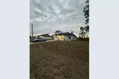 1178 Ebers St E, Lehigh Acres, FL 33974 - Photo 2