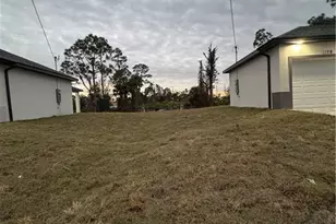 1178 Ebers St E, Lehigh Acres, FL 33974 - Photo 32