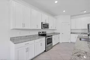 11368 Canopy Loop, Fort Myers, FL 33913 - Photo 14