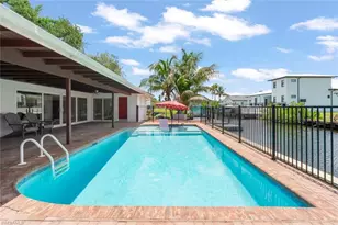 1040 Edgemere Dr, Fort Myers, FL 33919 - Photo 40