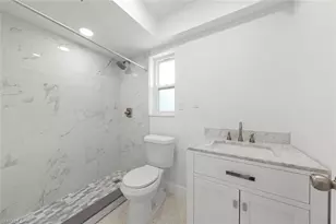 1040 Edgemere Dr, Fort Myers, FL 33919 - Photo 34