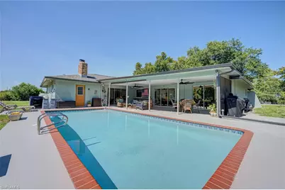 19250 Tammy Ln, North Fort Myers, FL 33917 - Photo 28