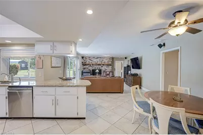 19250 Tammy Ln, North Fort Myers, FL 33917 - Photo 10