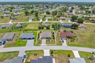 25266 Estrada Cir, Punta Gorda, FL 33955 - Photo 36