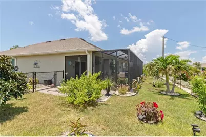 25266 Estrada Cir, Punta Gorda, FL 33955 - Photo 30