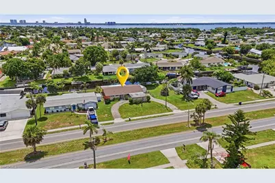 4430 Orange Grove Blvd, North Fort Myers, FL 33903 - Photo 6