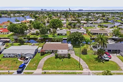 4430 Orange Grove Blvd, North Fort Myers, FL 33903 - Photo 4