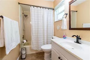 542 SE 33rd Terrace, Cape Coral, FL 33904 - Photo 20