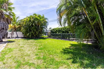 542 SE 33rd Ter, Cape Coral, FL 33904 - Photo 24