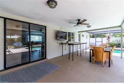 542 SE 33rd Ter, Cape Coral, FL 33904 - Photo 6
