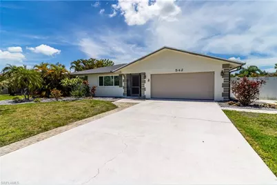 542 SE 33rd Ter, Cape Coral, FL 33904 - Photo 1