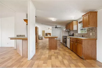 10550 Sharon Dr, North Fort Myers, FL 33917 - Photo 8