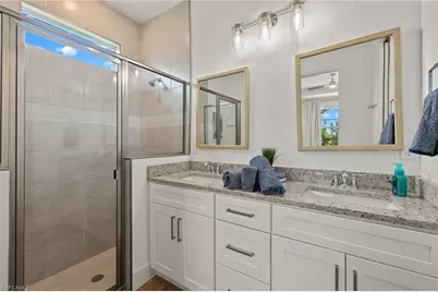 154 SE 20th St, Cape Coral, FL 33990 - Photo 10
