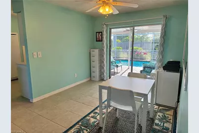 1027 SE 17th Ave, Cape Coral, FL 33990 - Photo 10
