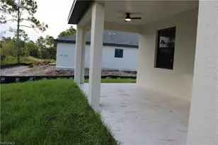 458 Windsor Ave S, Lehigh Acres, FL 33974 - Photo 32