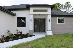 458 Windsor Ave S, Lehigh Acres, FL 33974 - Photo 4