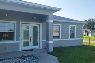 653 Foxchase Dr, Lehigh Acres, FL 33974 - Photo 4