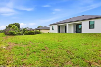 4818/4820 Golfview Blvd, Lehigh Acres, FL 33973 - Photo 26
