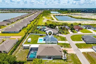 1207 NW 4th St, Cape Coral, FL 33993 - Photo 44