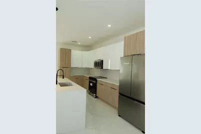 3023 SW 15th Ave, Cape Coral, FL 33914 - Photo 12