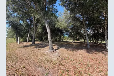645 N Hacienda St, Clewiston, FL 33440 - Photo 2