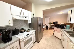 1326 NE 1st Ave, Cape Coral, FL 33909 - Photo 10