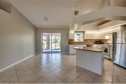 122 NW 9th Ter, Cape Coral, FL 33993 - Photo 2