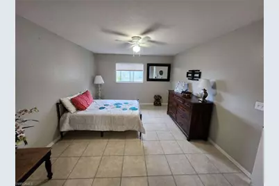 122 NW 9th Ter, Cape Coral, FL 33993 - Photo 14