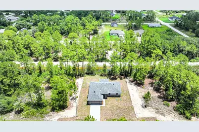 923 Binkley St E, Lehigh Acres, FL 33974 - Photo 20