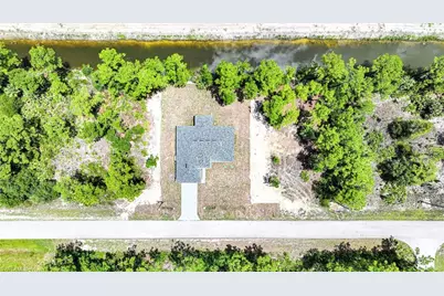 923 Binkley St E, Lehigh Acres, FL 33974 - Photo 24