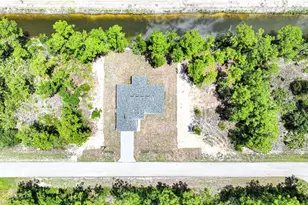 923 Binkley St E, Lehigh Acres, FL 33974 - Photo 24