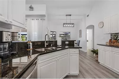 805 SW 8th Ct, Cape Coral, FL 33991 - Photo 12