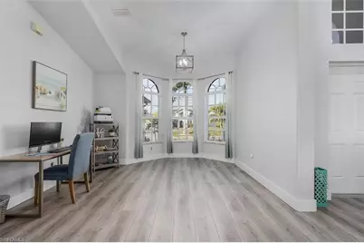 805 SW 8th Ct, Cape Coral, FL 33991 - Photo 6