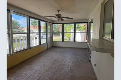 4143 Country Club Blvd, Cape Coral, FL 33904 - Photo 10