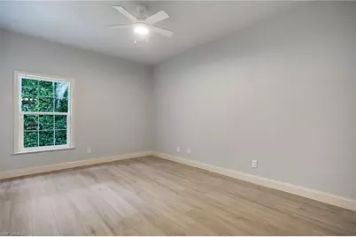 18210 Chesapeake Ct, Fort Myers, FL 33908 - Photo 12