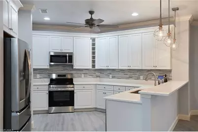 18210 Chesapeake Ct, Fort Myers, FL 33908 - Photo 2