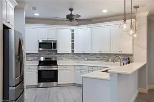 18210 Chesapeake Ct, Fort Myers, FL 33908 - Photo 2