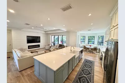 28360 Del Lago Way, Bonita Springs, FL 34135 - Photo 18