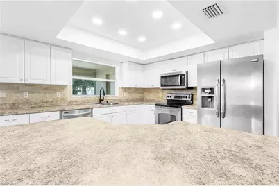 116 SW 28th Ter, Cape Coral, FL 33914 - Photo 6