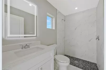 1801 NE 27th St, Cape Coral, FL 33909 - Photo 14