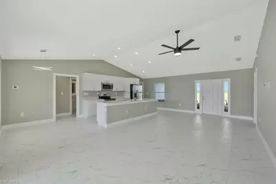 1801 NE 27th St, Cape Coral, FL 33909 - Photo 12