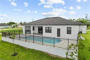 467 NE 5th Ave, Cape Coral, FL 33909 - Photo 24
