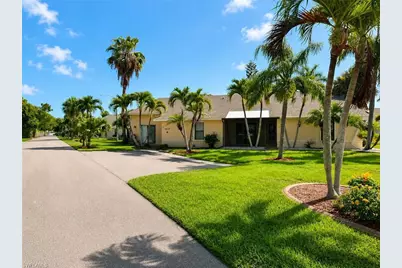 1417 SW 51st Ln #36, Cape Coral, FL 33914 - Photo 2