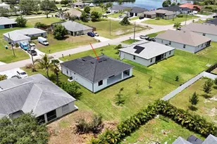 2827 SW 2nd Ln, Cape Coral, FL 33991 - Photo 6