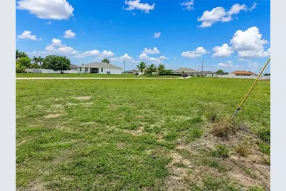 2224 NW 7th Ave, Cape Coral, FL 33993 - Photo 4