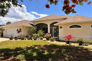 2916 Van Buren Pkwy, Cape Coral, FL 33993 - Photo 40