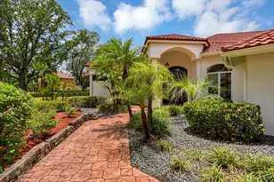 11570 Hampton Greens Dr, Fort Myers, FL 33913 - Photo 4