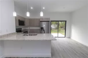 8009 Cod Ct, Labelle, FL 33935 - Photo 4