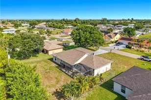 528 SE 27th St, Cape Coral, FL 33904 - Photo 44